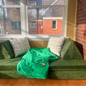 Nugget Play Couch Cover Set in Fairway Green
